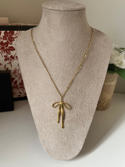 Gold Bow Necklace