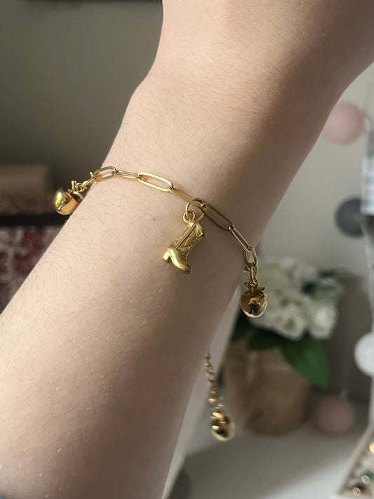 Applejack bracelet